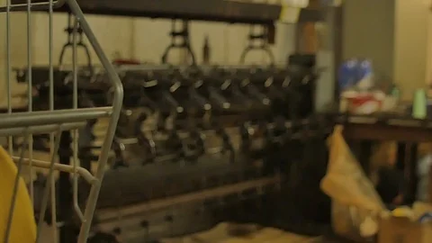 Various wool spools inside a waving mill - Scottish Tartan texite production 스톡 동영상 98886301