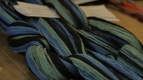 Various wool spools inside a waving mill - Scottish Tartan texite production 스톡 동영상 98886489