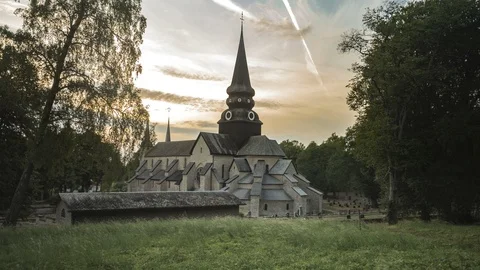 Varnhem kloster (monastery) time lapse Vidéo 93579216