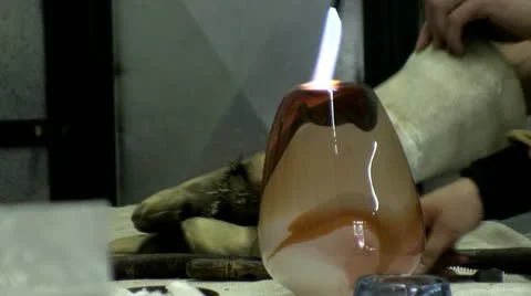 Vase taking shape; 18 Video stock 12317432
