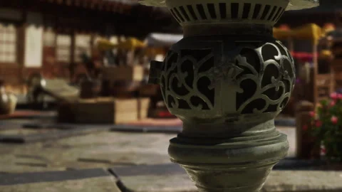 Vase in a traditional market in the city during a warm afternoon Stock-Footage 344127119