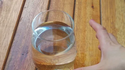 Vaso de agua 2 Stock Footage