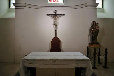 Vasto - Altare nella cripta della Chiesa di Santa Maria Maggiore 库存照片