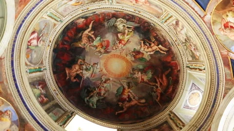 The Vatican Museums, interior 스톡 동영상 92731059