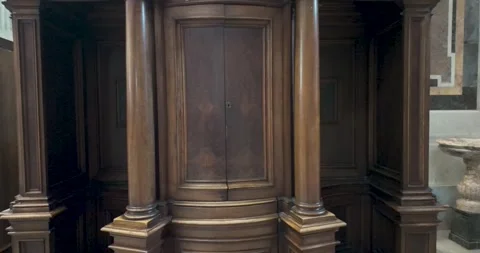 Vatican st. Peter basilca video editorial. Vatican st. Peter church video c.. Video stock 303417494