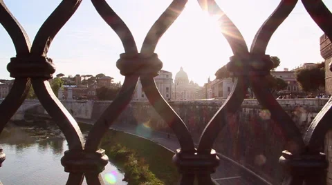 Vatican view from tiber river, dolly camera Vídeo Stock 41177201
