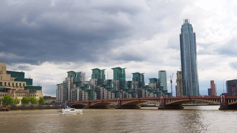 Vauxhall Bridge Stock Footage 94746332