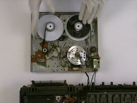 VCR Head Tape Scratch 3 動画素材 586386