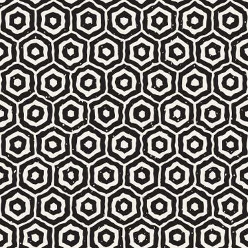 Vector Seamless Black And White Hand Drawn Honeycomb Grid Pattern Stock Illustration
