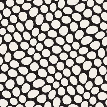 Vector Seamless Black and White Distorted Circles Pattern Stock Illustration