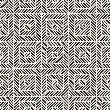 Vector seamless hand drawn pattern. Zigzag and stripe rough lines. Tribal d.. Illustrazione stock