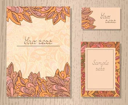 Vector set of templates invitations or greeting cards with decorative floral  Illustrazione stock