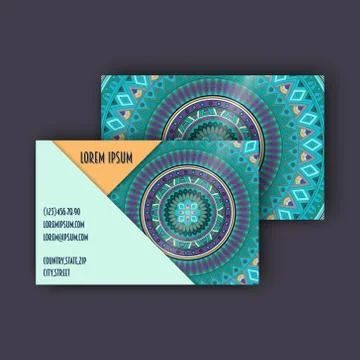 Vector vintage visiting card set. Floral mandala pattern and ornaments. Orien Illustrazione stock