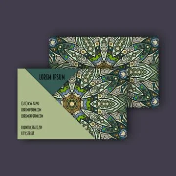 Vector vintage visiting card set. Floral mandala pattern and ornaments. Ori.. Illustrazione stock