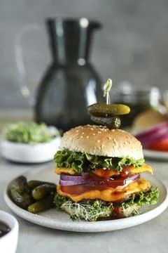 Vegan cheeseburger Stock Photos