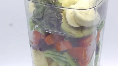Vegetable and fruit mixed smoothie Stock Footage 118774040