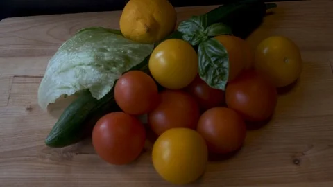 Vegetable on cutting board Video stock 112377100