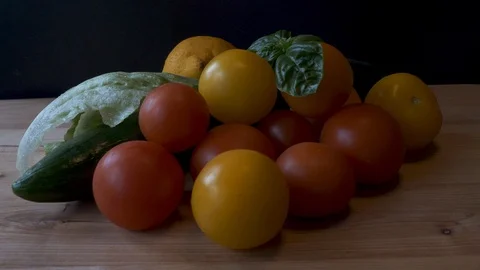Vegetable on cutting board Video stock 112377127