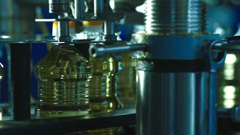 Vegetable oil factory Stock Footage 90672041