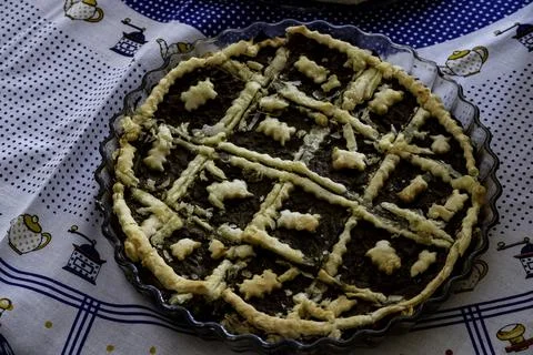 Vegetable pie with puff pastry base Photos