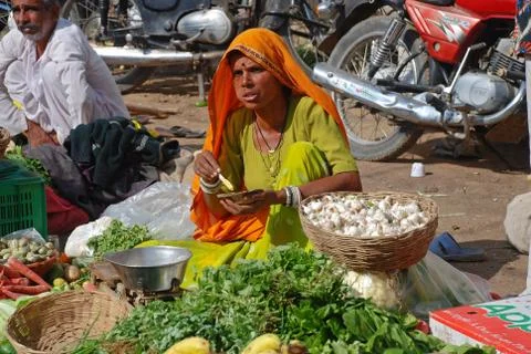 Vegetable seller, Pushkar Stock-Fotos