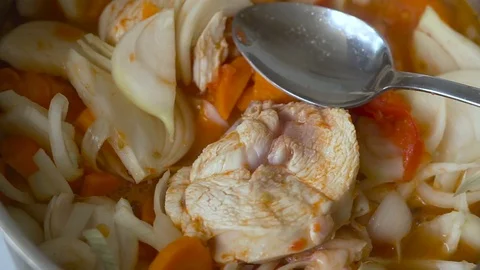 Vegetable stew with meat Slow motion 스톡 동영상 80105827