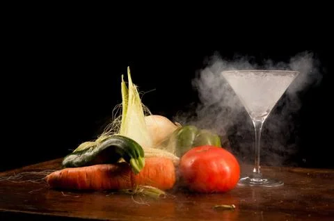 Vegetables and liquid nitrogen Stock-Fotos