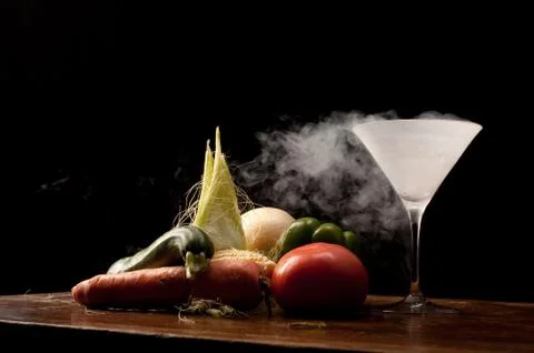Vegetables and liquid nitrogen Stock-Fotos