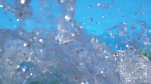 Vegetables fall into the water 動画素材 146627263