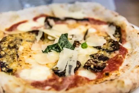 Vegetables pizza in restaurant Stock Photos