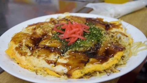 Vegetarian Okonomiyaki plate. Stock Footage