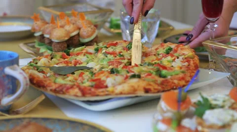 Vegetarian pizza. Vídeos de archivo 32188241