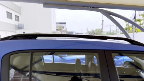 Vehicle Service in Well Equipped Workshop with Professional Car Washing Видео 336178022