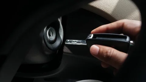 Vehicle-Start Stock Footage 79013139