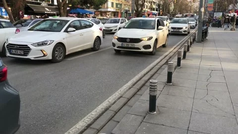 Vehicles moving in traffic Stock Footage 146993821