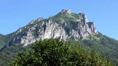Veľký Rozsutec 스톡 동영상 147975620