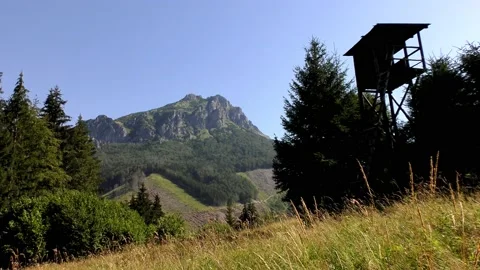 Veľký Rozsutec 스톡 동영상 147978955