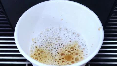Vending coffee machine prepare latte. Stock-Footage 279564110