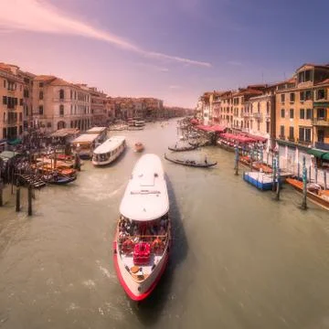 Venecia Grand canal with boats and gondolas, Italy Stock Photos