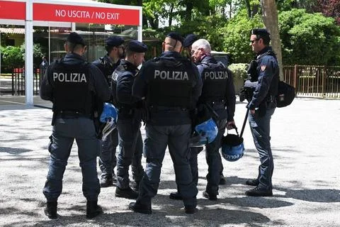 Immagini Stock - Accessori Di Polizia Isolato Su Bianco. Image 16160551