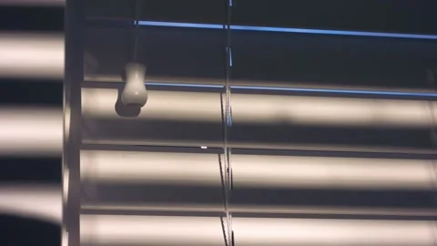 Venetian blinds window slats string in sunlight shadows Vídeos de archivo 331247367