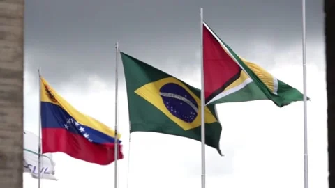 Venezuela and Guyana commit to dialogue "without threats" and to discuss the 196 Stock Footage 262693348