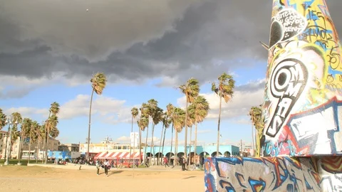 Venice Beach art work as storm moves in (timelapse) Stock-Footage 86387225