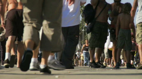 Venice Beach crowd Stock Footage 539594