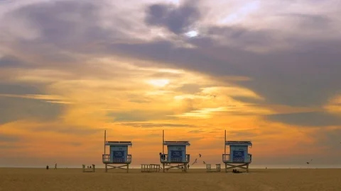VENICE BEACH, SANTA MONICA, LOS ANGELES, CA. Beautiful sunset at Venice Beach. Stock Footage