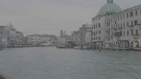 Venice city view from the ship Stockbeeldmateriaal 103436825