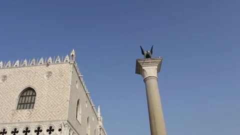 Venice doge's palace Stock Footage