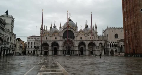 Venice during pandemic Stock Footage 154593385