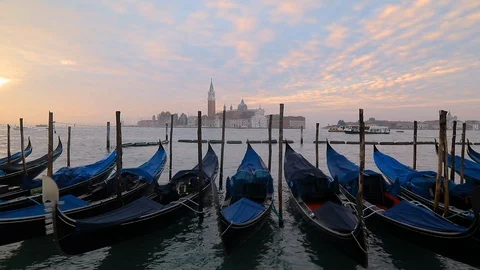 Venice gondolas on San Marco square, Venice, Italy. Vidéo 108227394