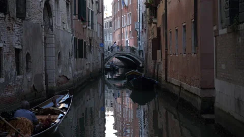 Venice gondolier Video stock 161196383